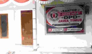 Launching Kantor Baru, RNews dan Sekretariat FWJI Jatim Gelar Jalan Santai Dengan Puluhan Hadiah Menarik