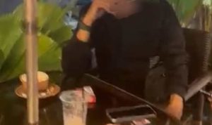 Ketum FWJI Sayangkan 3 Oknum Wartawan di Bogor Ancam dan Peras Kepala SPPG Dramaga Ketum FWJI Sayangkan 3 Oknum Wartawan di Bogor Ancam dan Peras Kepala SPPG Dramaga